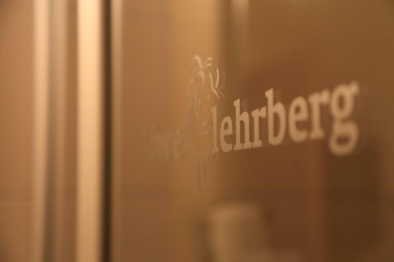 Lowe Lehrberg Hotel Esterno foto