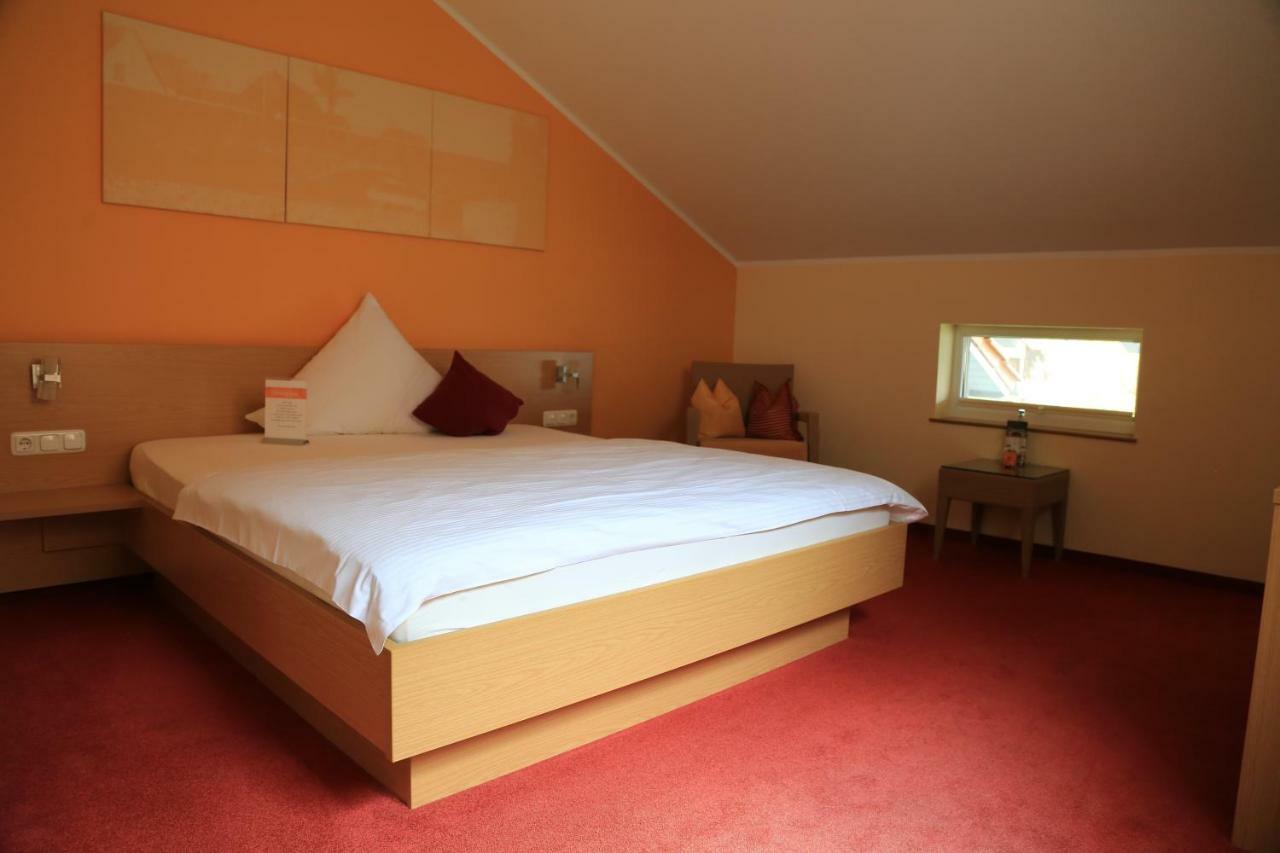 Lowe Lehrberg Hotel Esterno foto